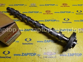 24200-2F000 Распредвал выпускной Sorento | Hyundai ix35